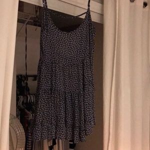brandy melville classic floral dress open back